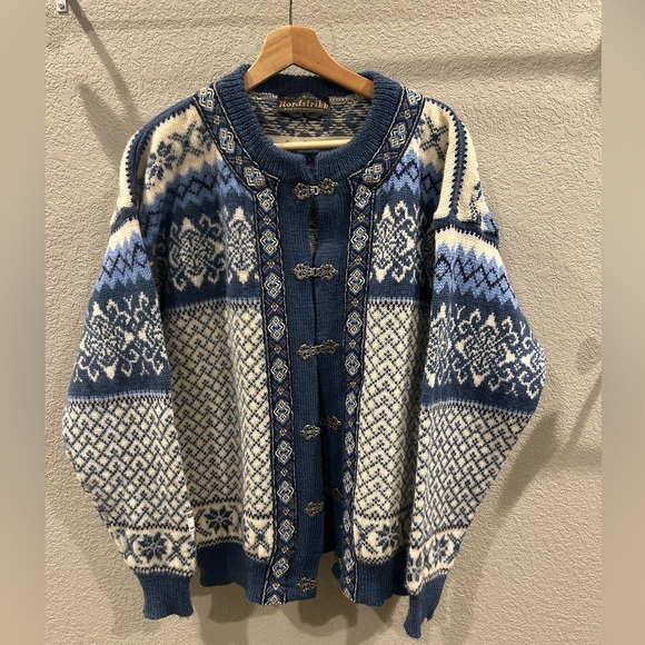 Nordstrikk Sweaters - Vintage NORDSTRIKK Norway nordic wool metal clasp cardigan sweater LARGE